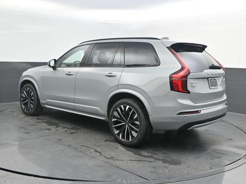 Gray Metallic 2026 Volvo XC90 B6 Ultra Dark Theme 7-Seater