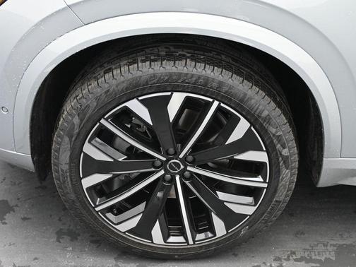 Gray Metallic 2026 Volvo XC90 B6 Ultra Dark Theme 7-Seater