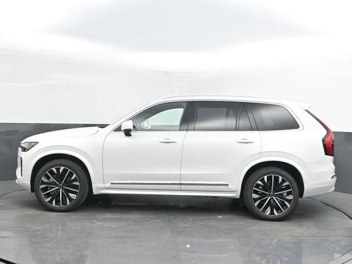 2026 Volvo XC90 B6 Ultra 7-Seater