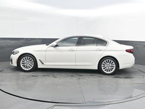 2023 BMW 530 i