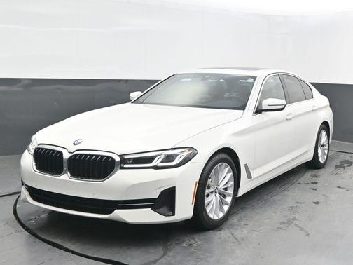 2023 BMW 530 i