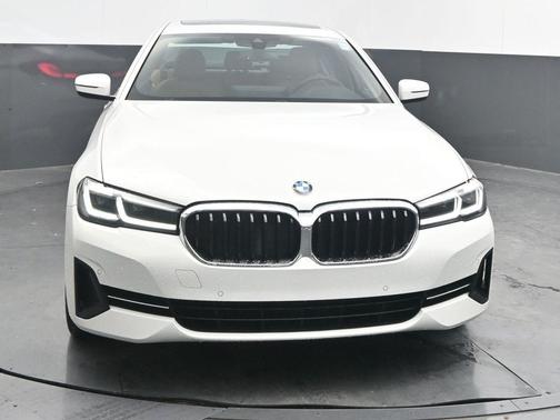 2023 BMW 530 i