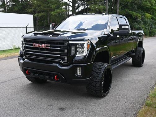 2022 GMC Sierra 2500 AT4
