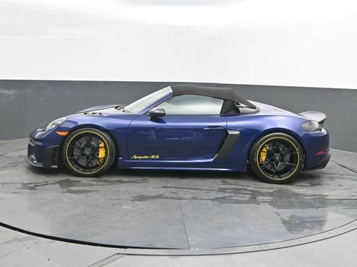 2025 Porsche 718 Spyder RS