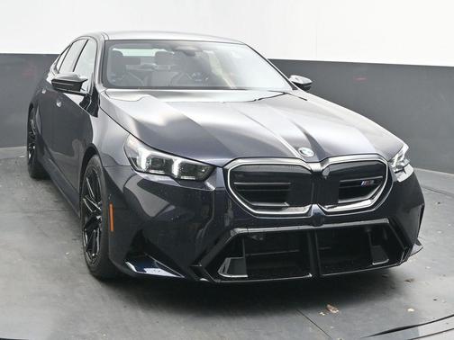 2026 BMW M5 Base
