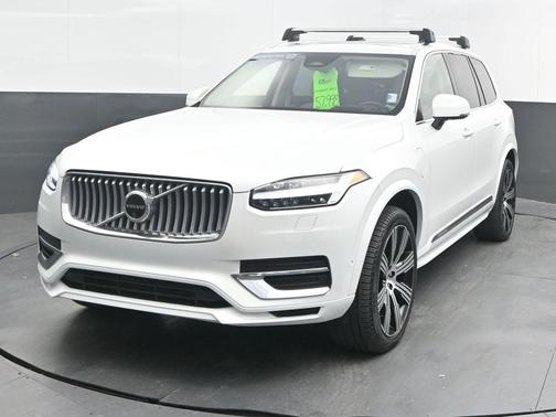 2024 Volvo XC90 Recharge Plug-In Hybrid T8 Ultimate Bright Theme 7-Seater