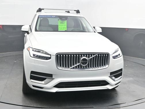 2024 Volvo XC90 Recharge Plug-In Hybrid T8 Ultimate Bright Theme 7-Seater