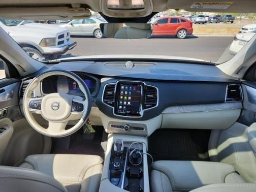 2024 Volvo XC90 Recharge Plug-In Hybrid T8 Ultimate Bright Theme 7-Seater