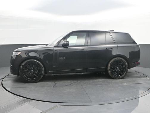 Santorini Black 2023 Land Rover Range Rover P530 SE