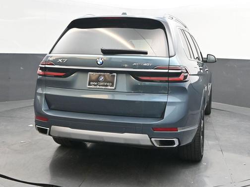 2023 BMW X7 xDrive40i