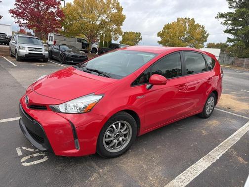 2016 Toyota Prius v Four
