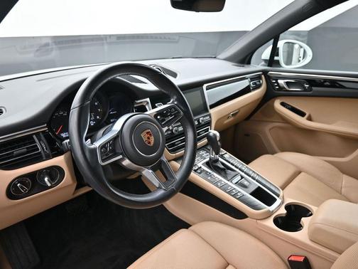 2019 Porsche Macan Base