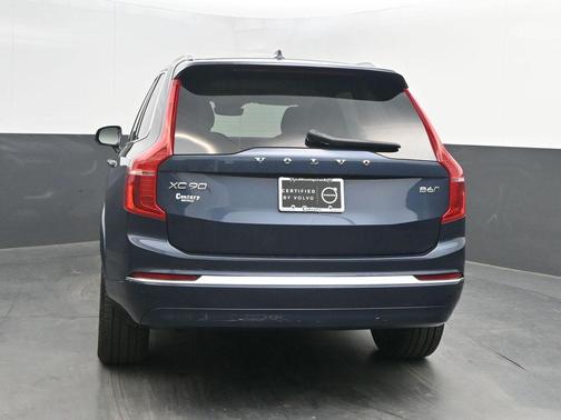 2023 Volvo XC90 B6 Plus 6-Seater