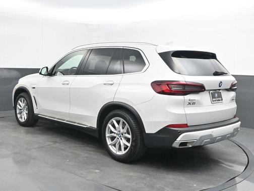 2023 BMW X5 PHEV xDrive45e