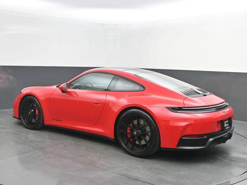 2026 Porsche 911 Carrera GTS