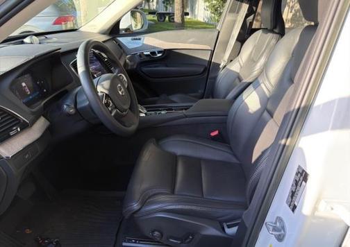 2023 Volvo XC90 B6 Ultimate 7-Seater