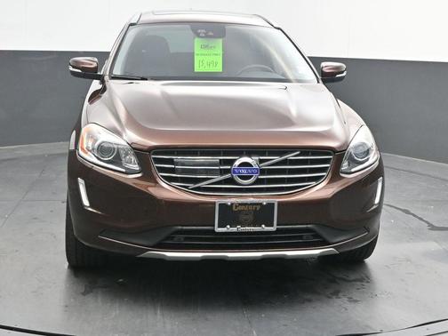 2016 Volvo XC60 T6 Drive-E Platinum