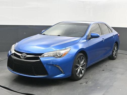 2017 Toyota Camry XSE