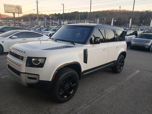 2022 Land Rover Defender 110 Standard