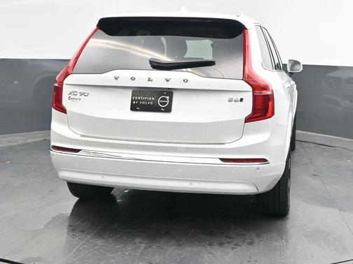 2024 Volvo XC90 B6 Plus Bright Theme 7-Seater