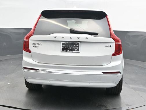 2023 Volvo XC90 B6 Ultimate 7-Seater