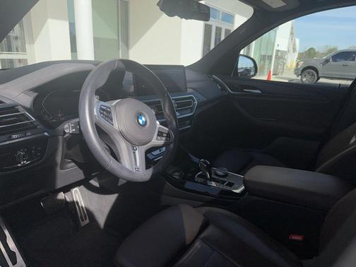2024 BMW X3 M40i