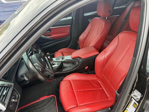 2018 BMW 330e iPerformance