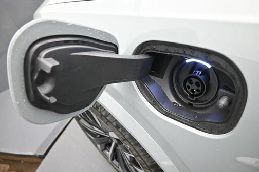 Vapour Grey 2026 Volvo XC90 Plug-In Hybrid T8 Plus 7-Seater