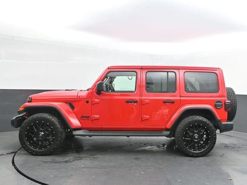 2021 Jeep Wrangler Unlimited Sahara Altitude