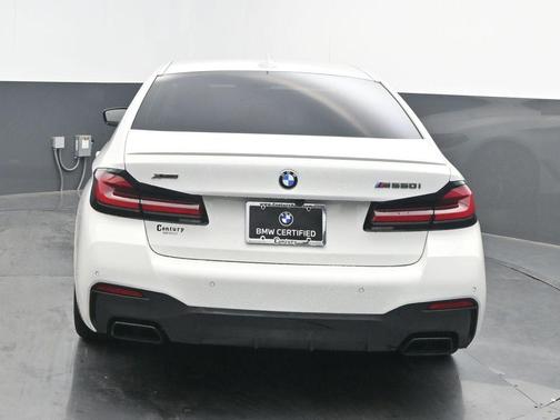 2022 BMW M550 i xDrive