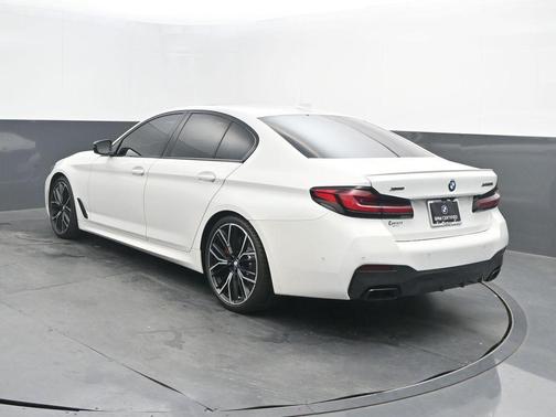 2022 BMW M550 i xDrive
