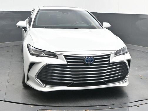 2020 Toyota Avalon Hybrid Limited