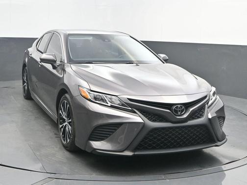 Predawn Gray Mica 2020 Toyota Camry SE