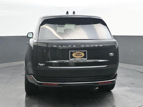 Santorini Black 2023 Land Rover Range Rover P400 SE