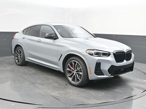2025 BMW X4 M40i