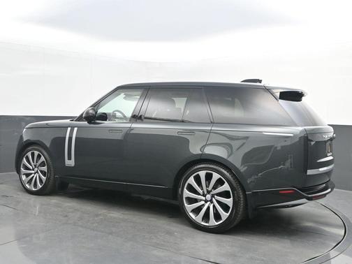2024 Land Rover Range Rover P530 Autobiography