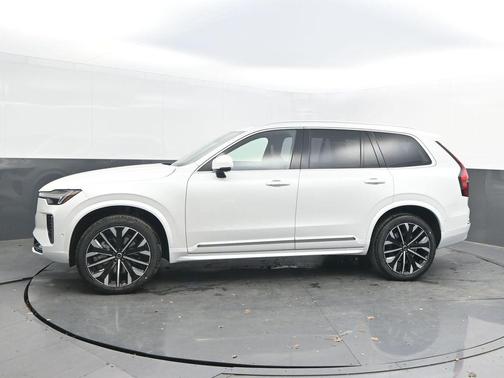 Crystal White Pearl 2026 Volvo XC90 B6 Ultra 7-Seater