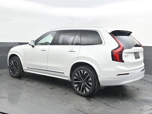 2026 Volvo XC90 B6 Ultra 7-Seater