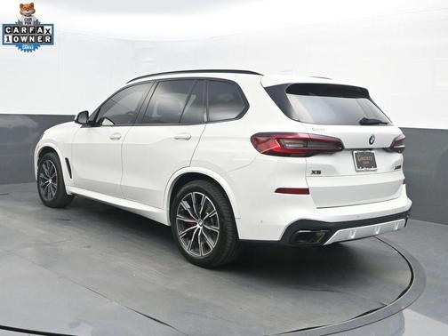2023 BMW X5 M50i