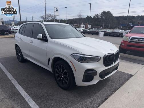 2023 BMW X5 M50i