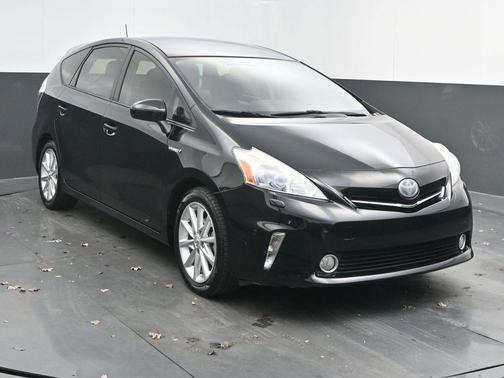 2012 Toyota Prius v Five