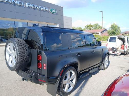 Santorini Black 2025 Land Rover Defender P400 X-Dynamic SE