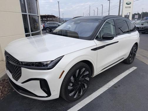 2024 Lincoln Nautilus Black Label