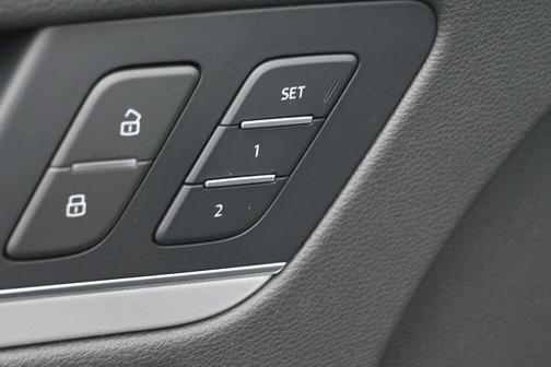Chronos Gray Metallic 2023 Audi Q5 45 S line Premium Plus