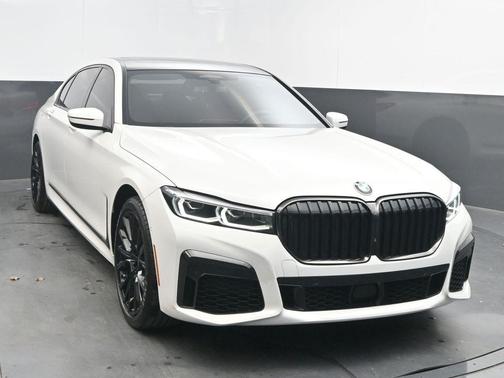 2021 BMW 750 i xDrive
