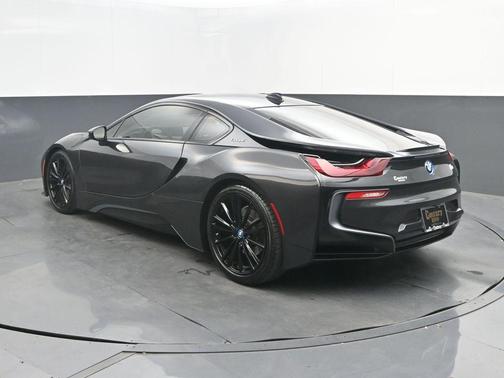 Sophisto Gray Metallic 2019 BMW i8 Base