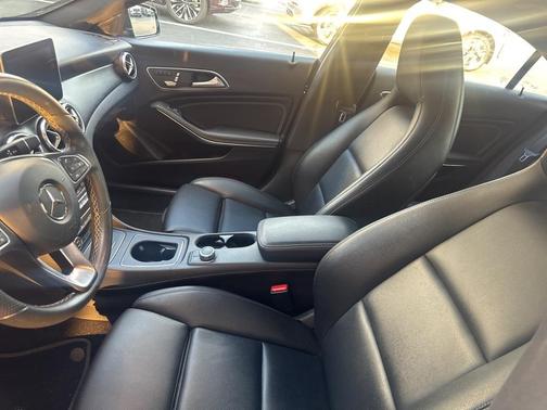 2018 Mercedes-Benz CLA 250 Base 4MATIC