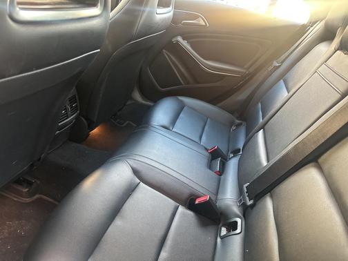 2018 Mercedes-Benz CLA 250 Base 4MATIC