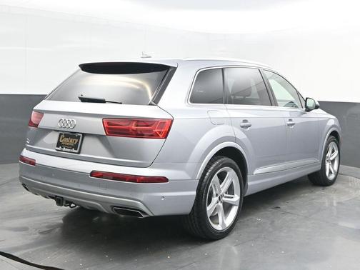 2019 Audi Q7 55 Prestige