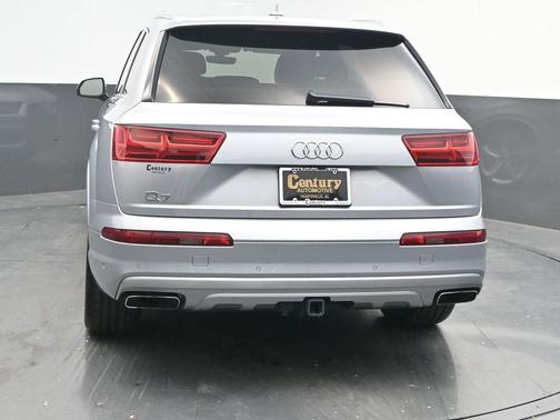 2019 Audi Q7 55 Prestige